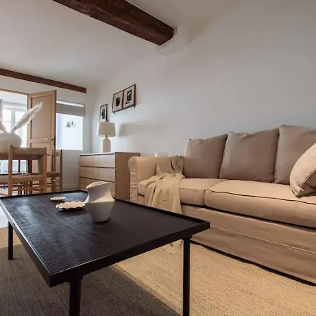 Sentier Historical Center Ii Luxury Design 3br-8p